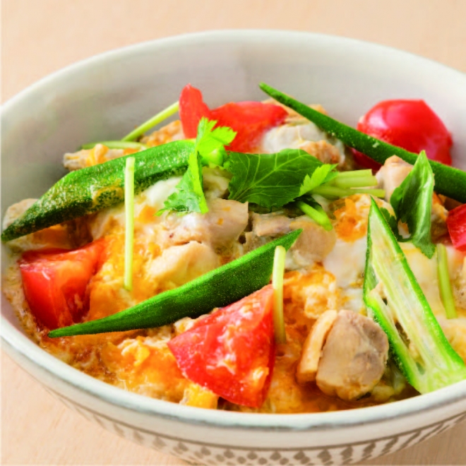 ‘夏季限定'「夏野菜の塩だし親子丼」新登場!