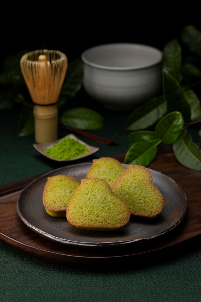 お抹茶ピィナンシェ